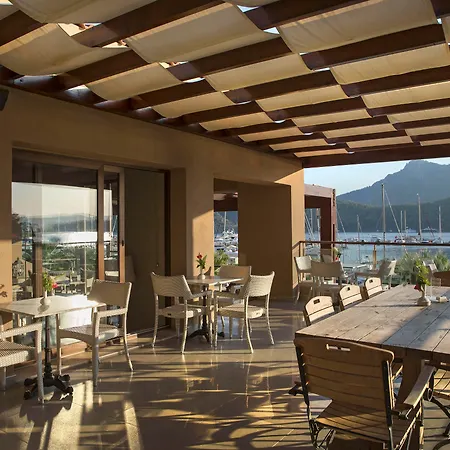 Hotel Marti Hemithea