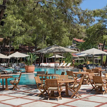 Marti Hemithea Otel 4*